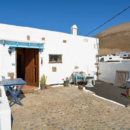 Rural Big Lanzarote Villa Montana Blanca